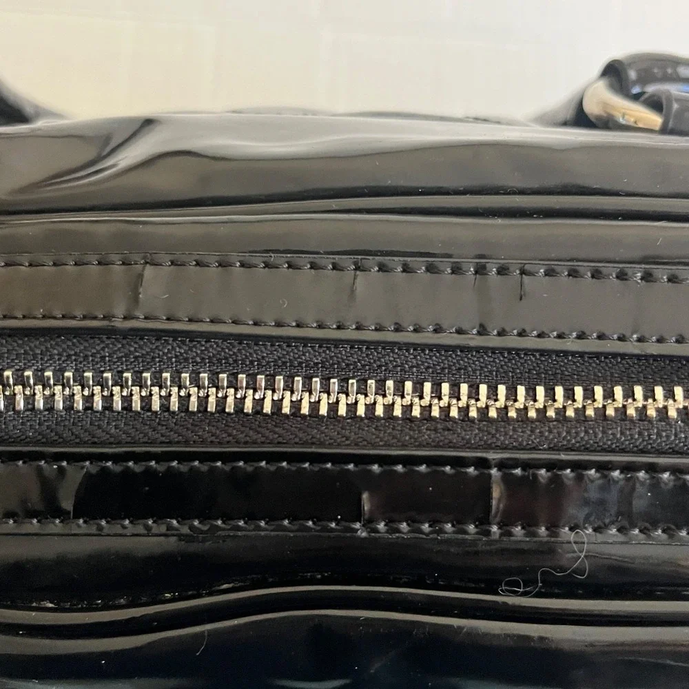 Vtg Coach 18675 Poppy‎ Liquid Gloss Quilted Patent Leather Black Satchel Purse